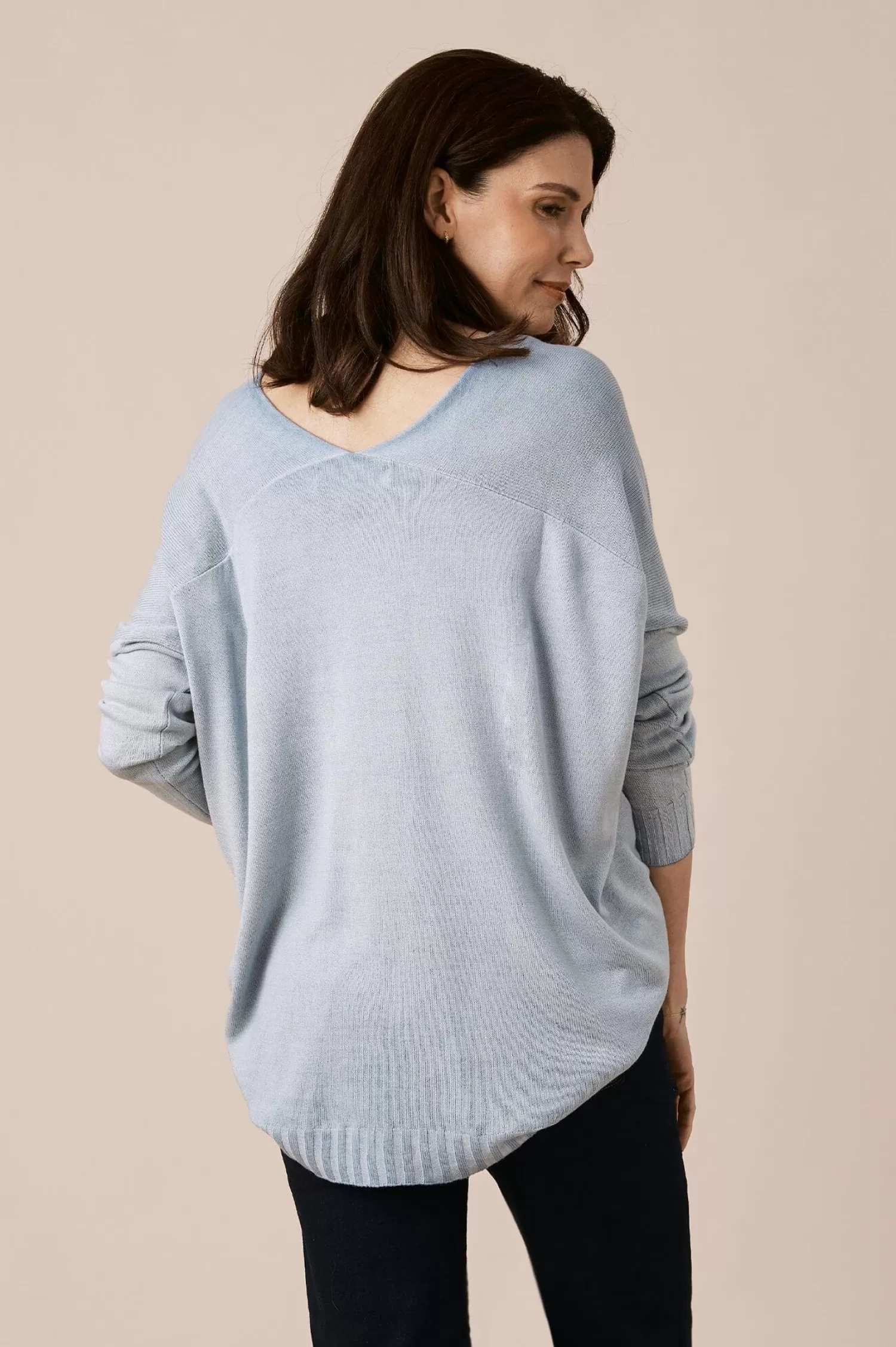 Carolina Knitwear*Avery V-Neck Jumper Blue