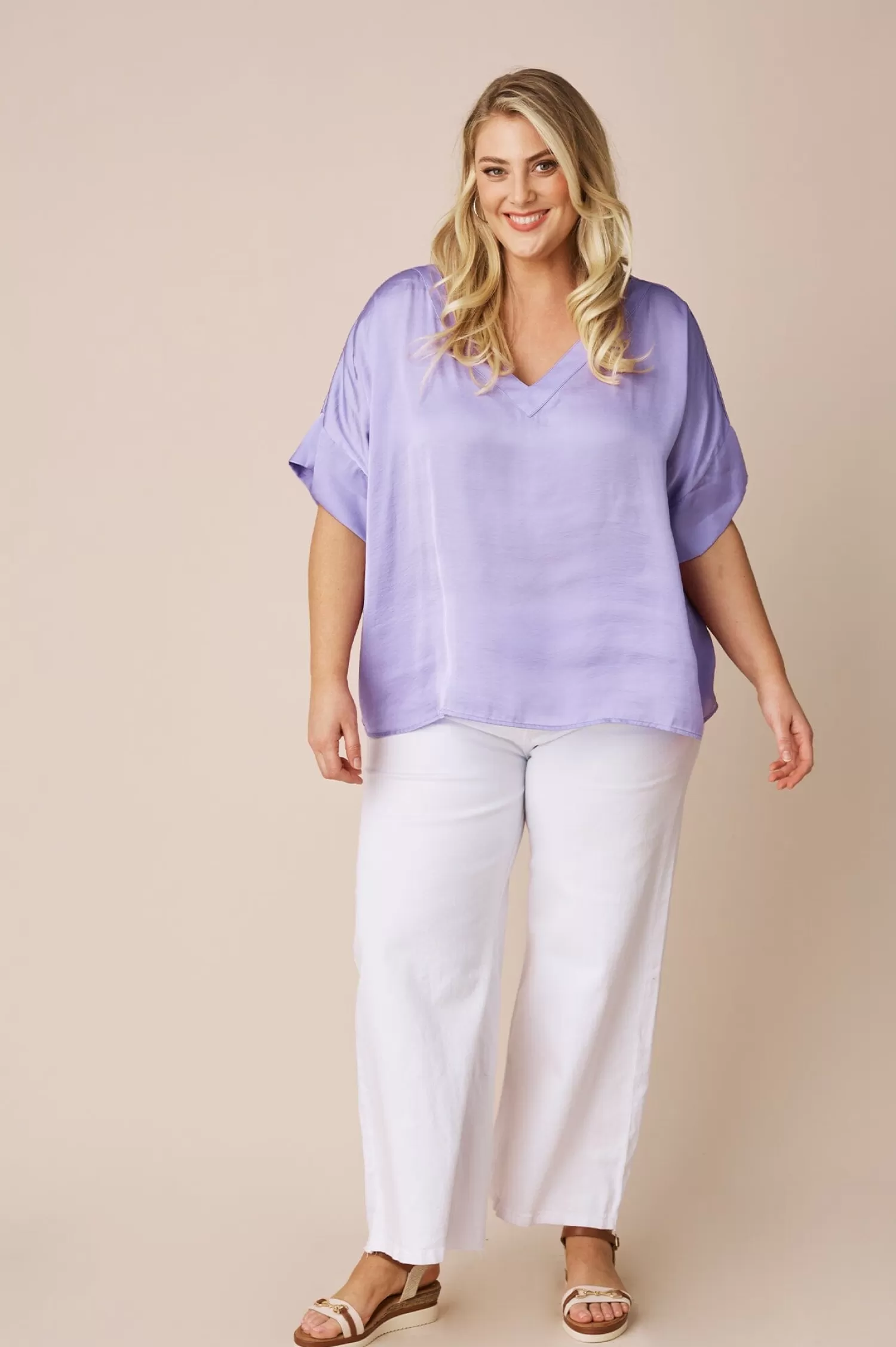 Carolina Bianca Tops | Short Sleeve*Bianca Short Sleeve Top Lavender with V Neck