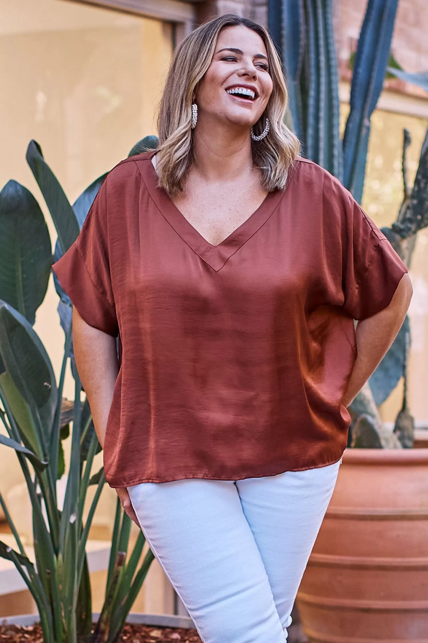 Carolina Bianca Tops | Short Sleeve*Bianca Short Sleeve Top Rust with V Neck