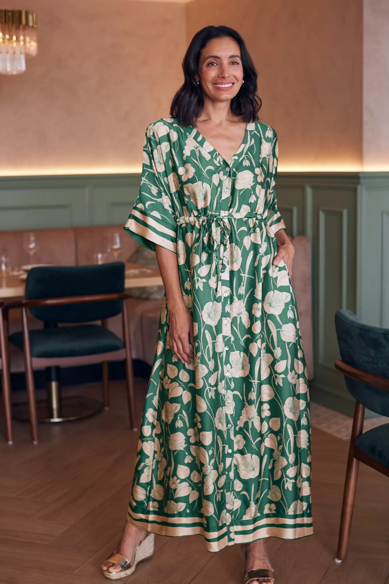 Carolina Short Sleeve*Bridgett Floral Dress Emerald