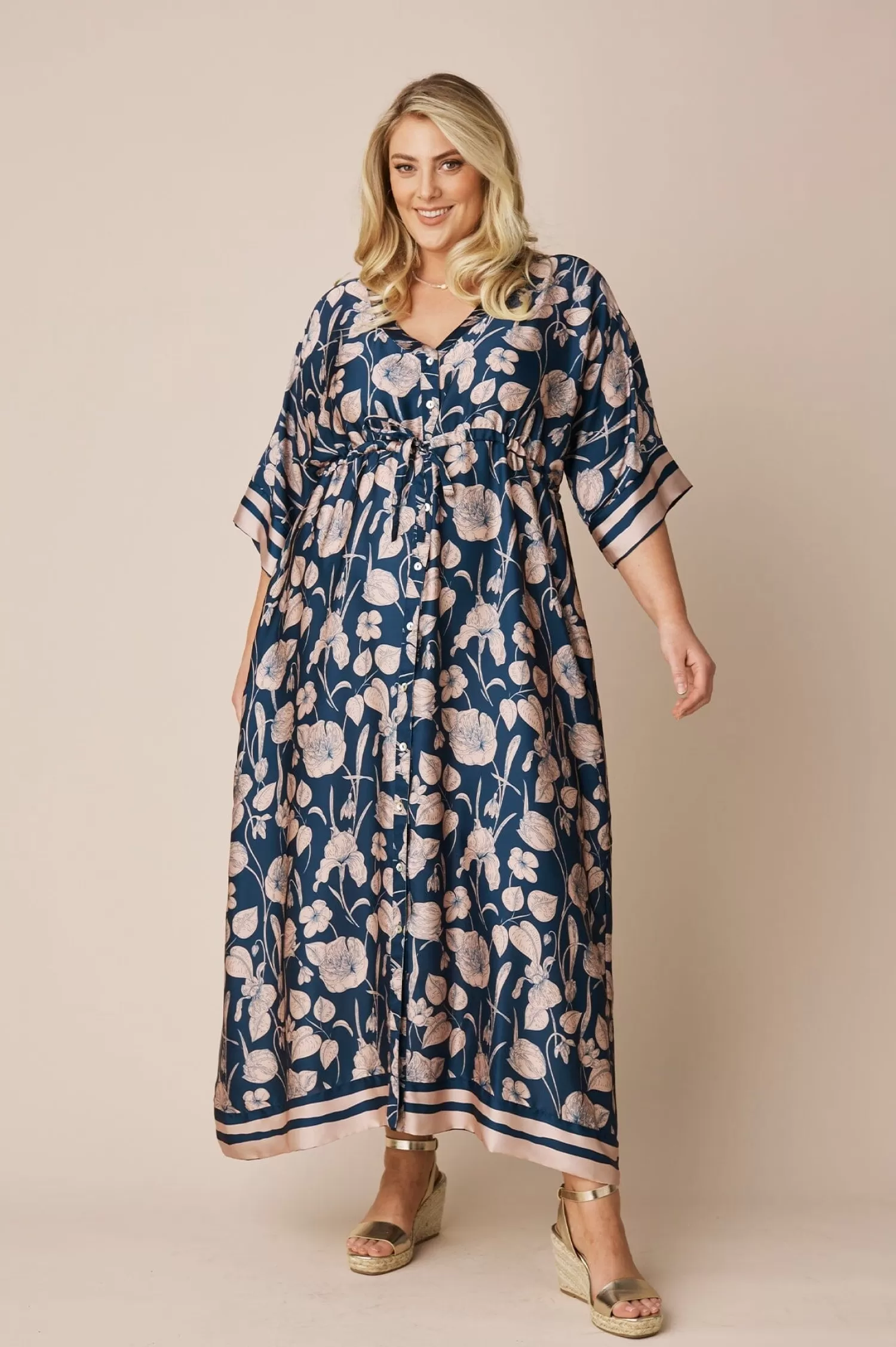 Carolina Short Sleeve*Bridgett Floral Dress Navy