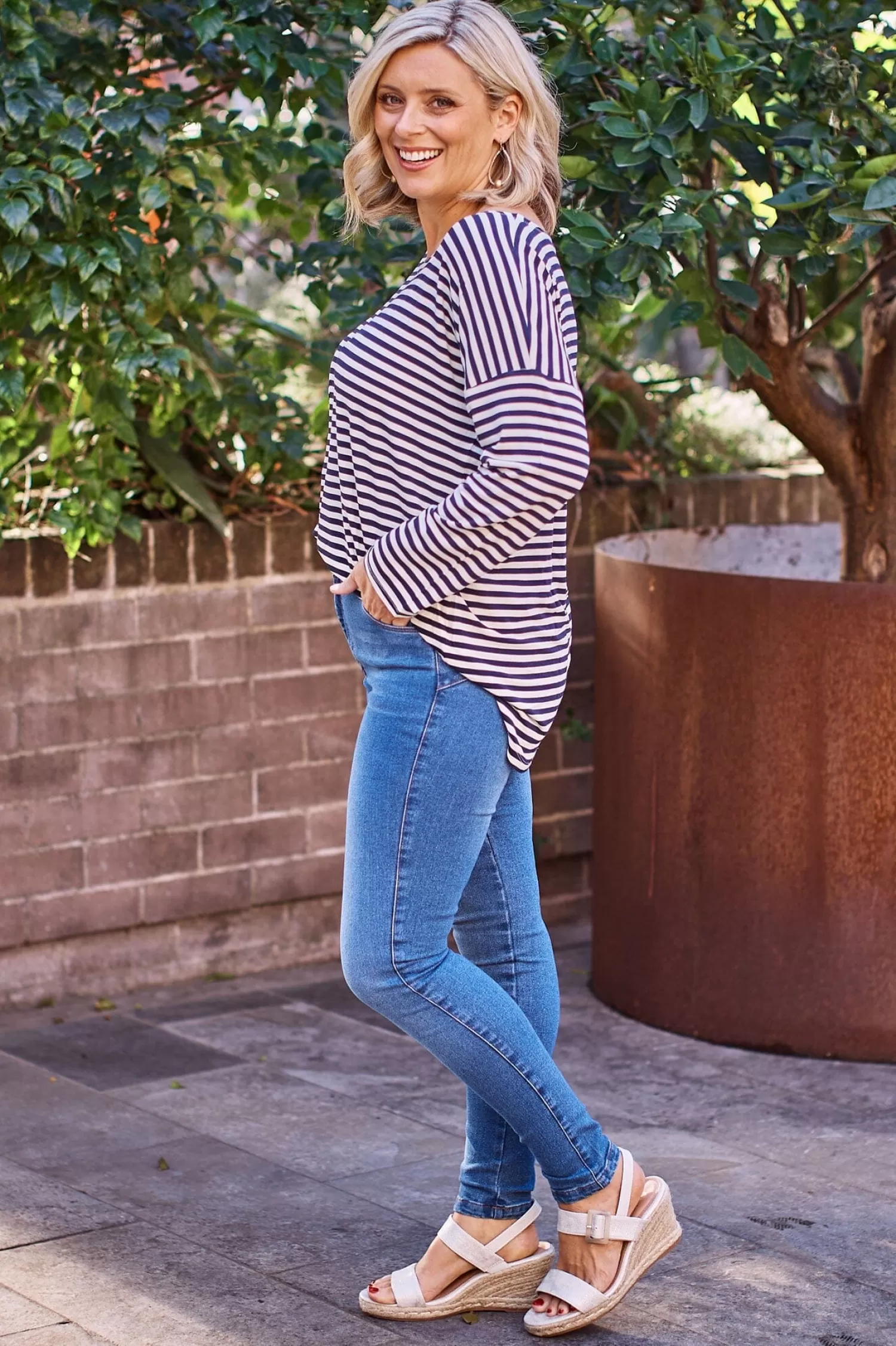 Carolina Long Sleeve*Erica Essential Long Sleeve Top Striped Navy