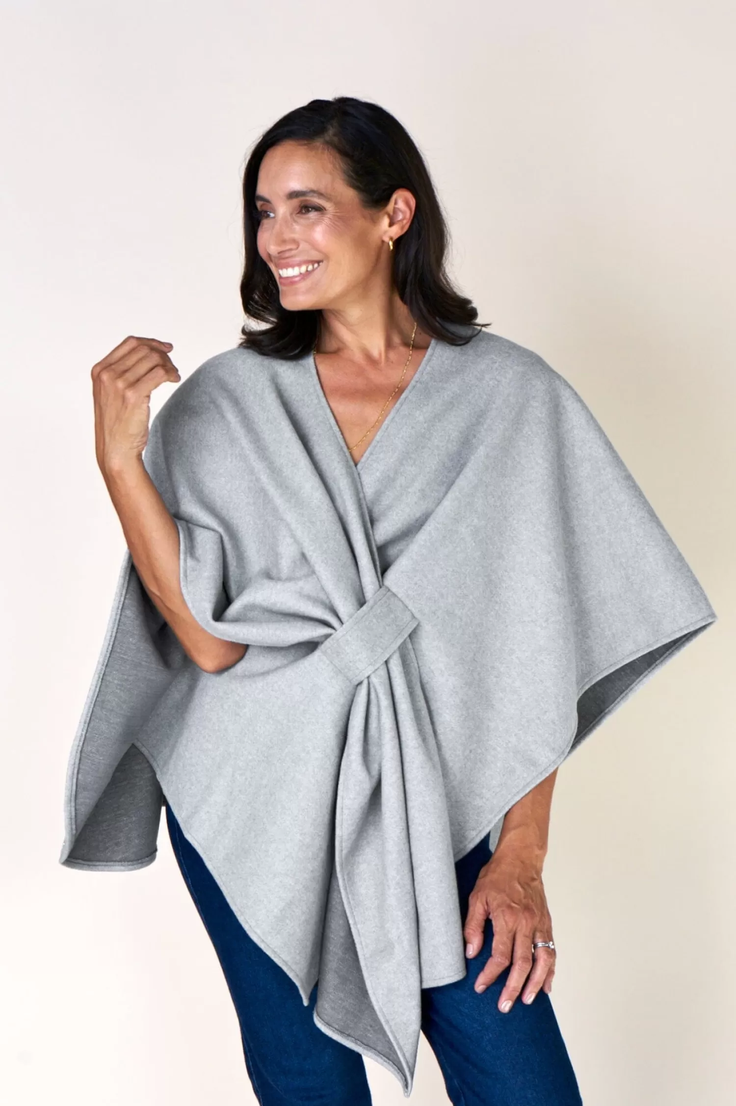 Carolina Jackets | Capes & Kaftans*Grace Cape Light Grey