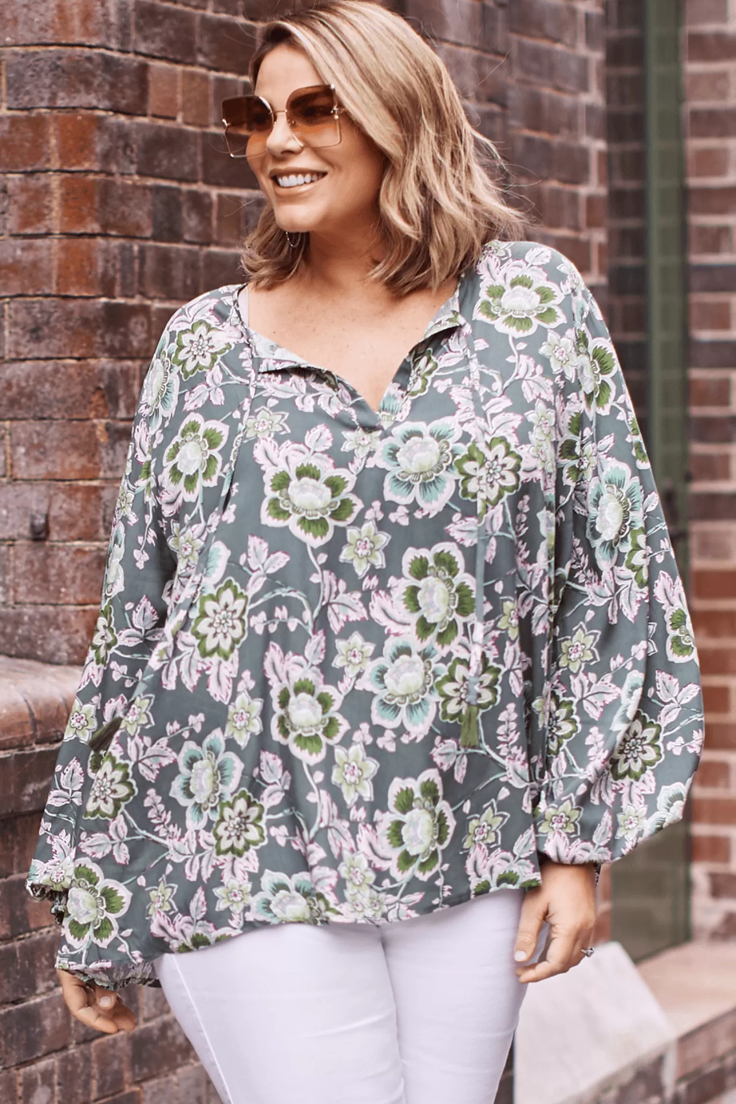 Carolina Long Sleeve*Harriet Floral Long Sleeve Top Olive