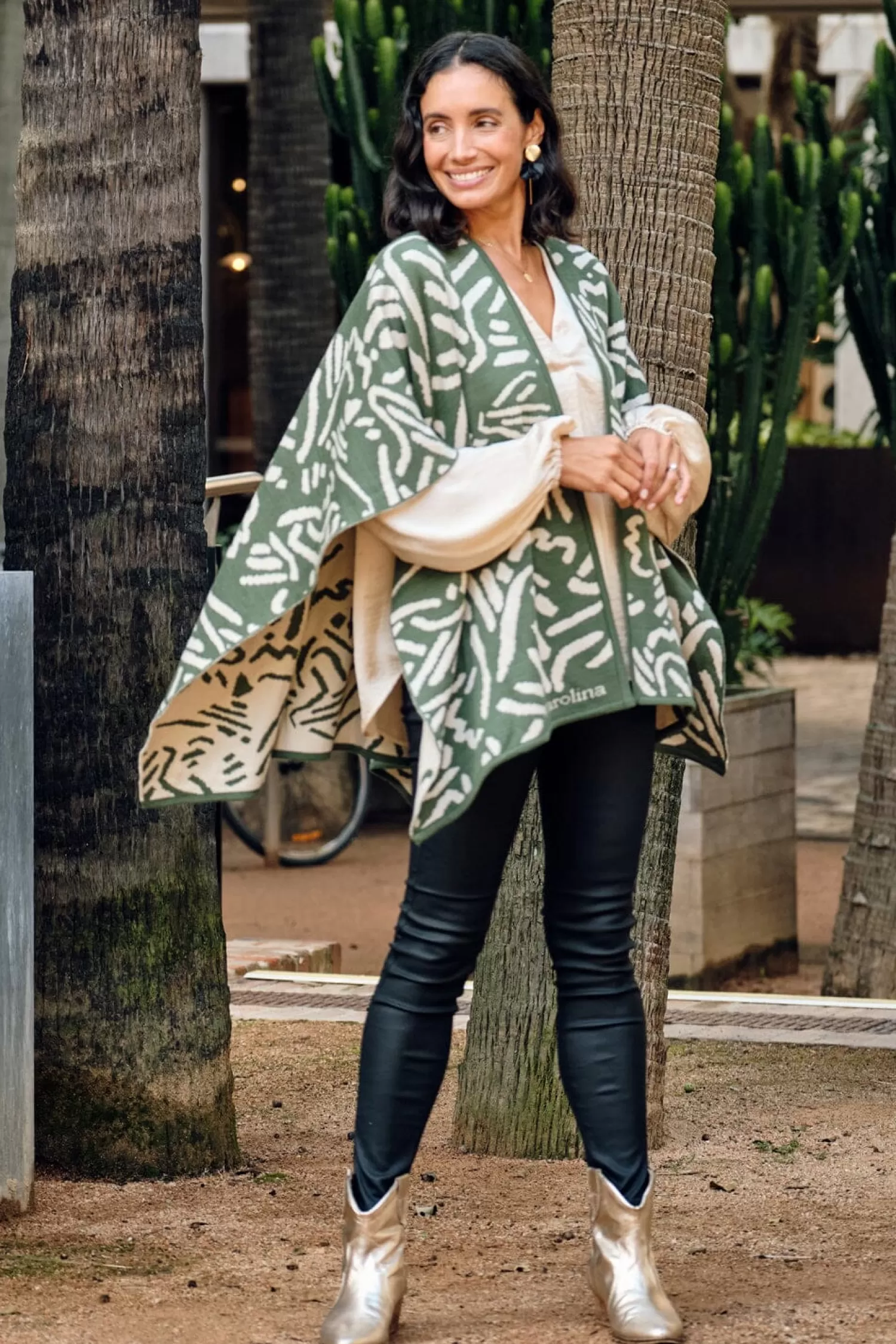 Carolina Knitwear | Capes & Kaftans*Hollie Wrap Ivory and Emerald