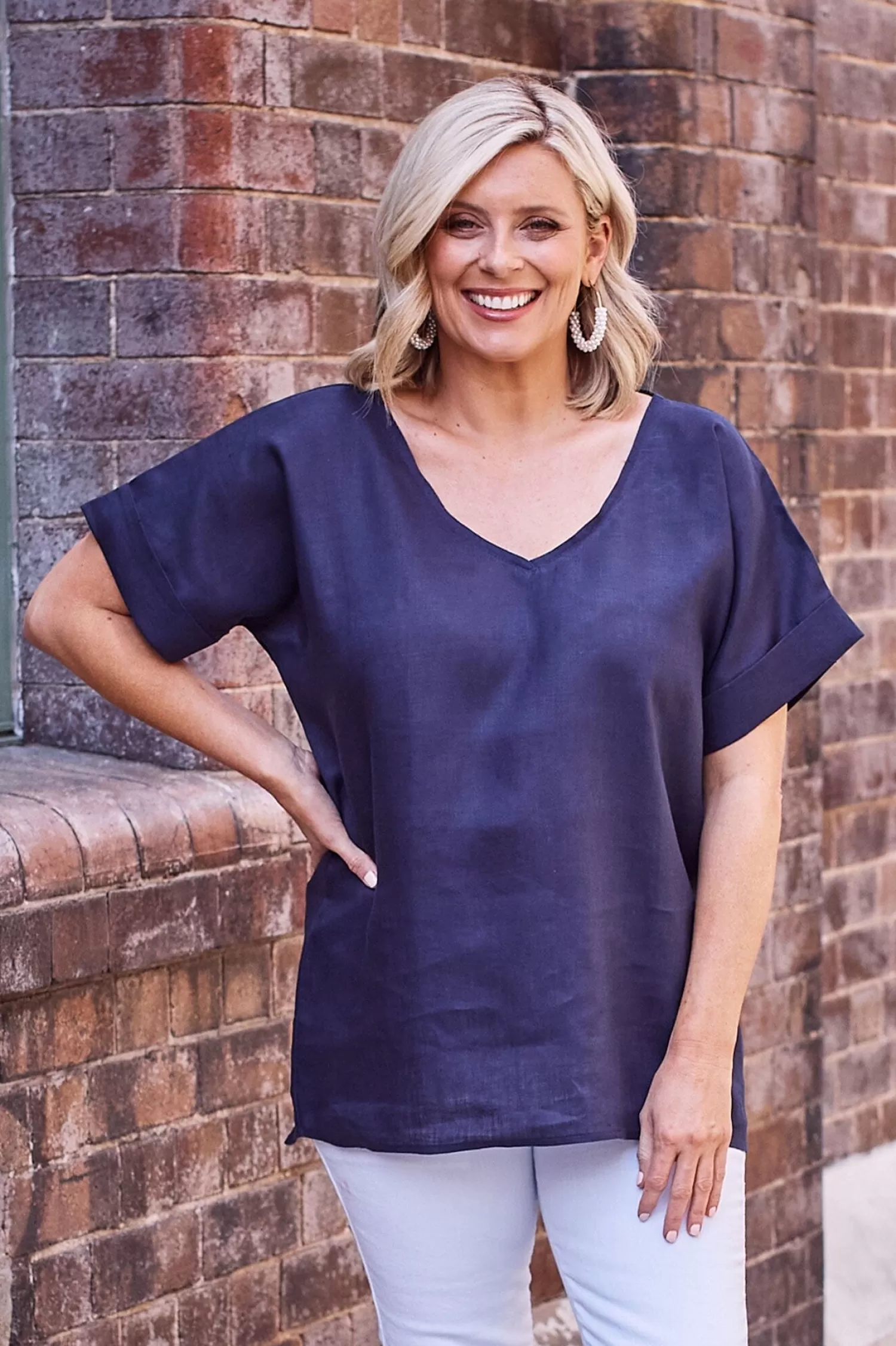 Carolina Short Sleeve*Jessica Pure Linen V-Neck Top Navy