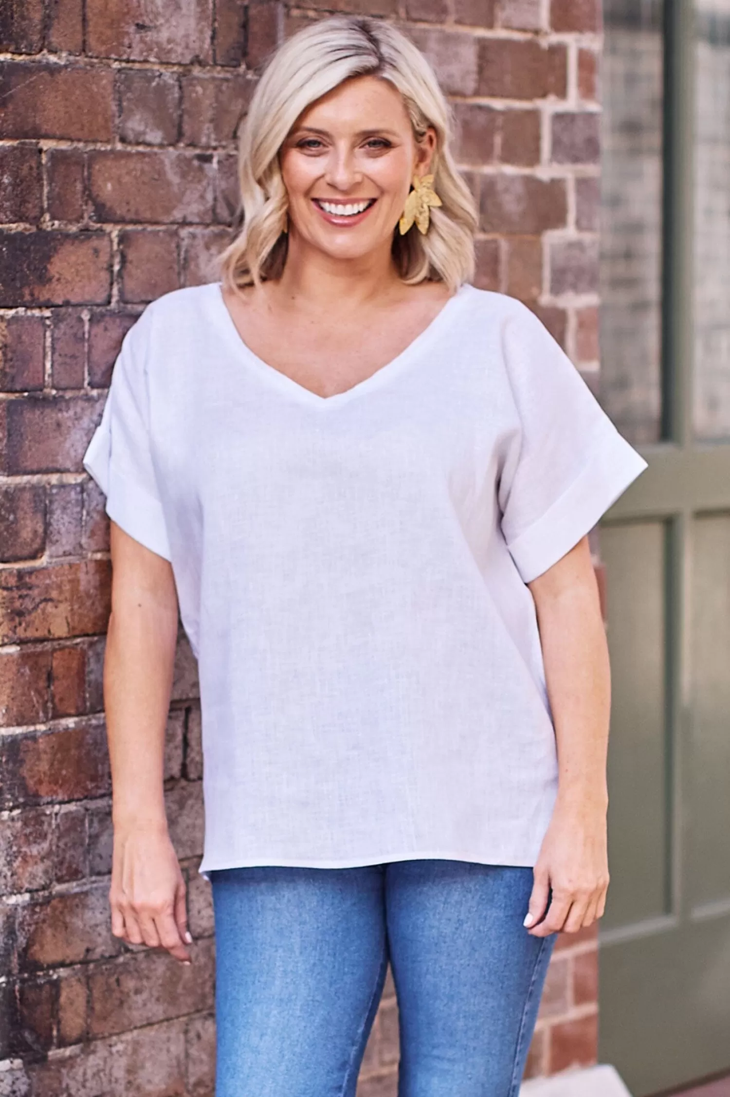 Carolina Short Sleeve*Jessica Pure Linen V-Neck Top White