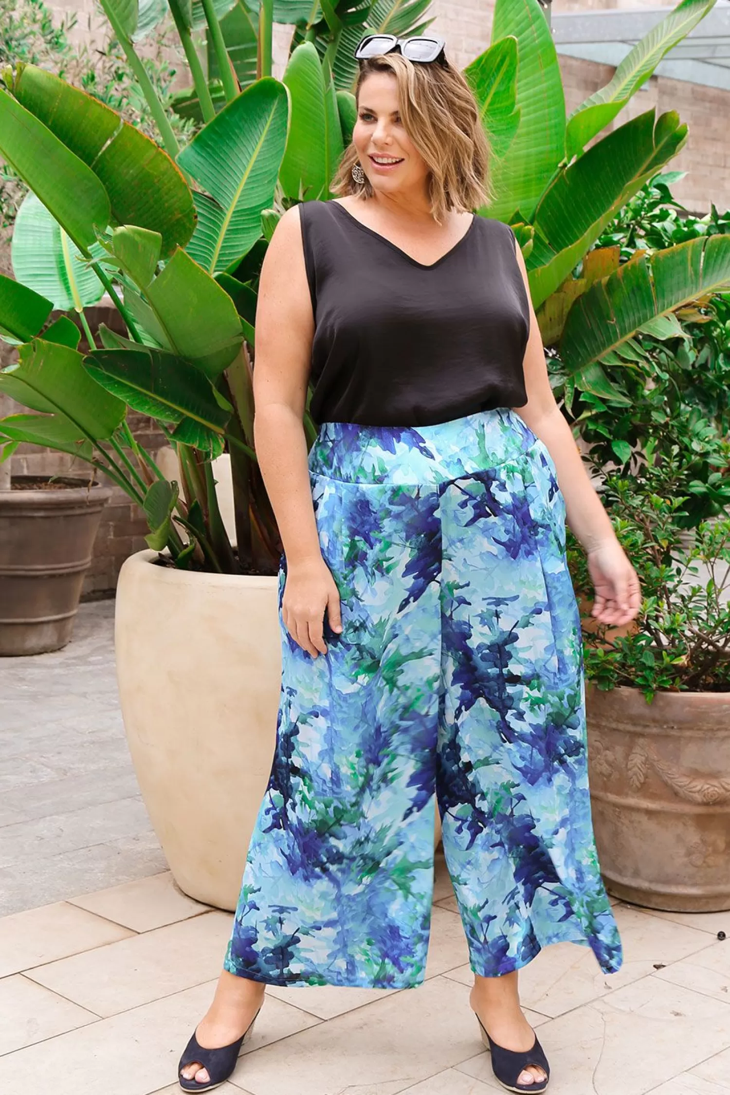 Carolina Pants*Laila Wide Pants Navy