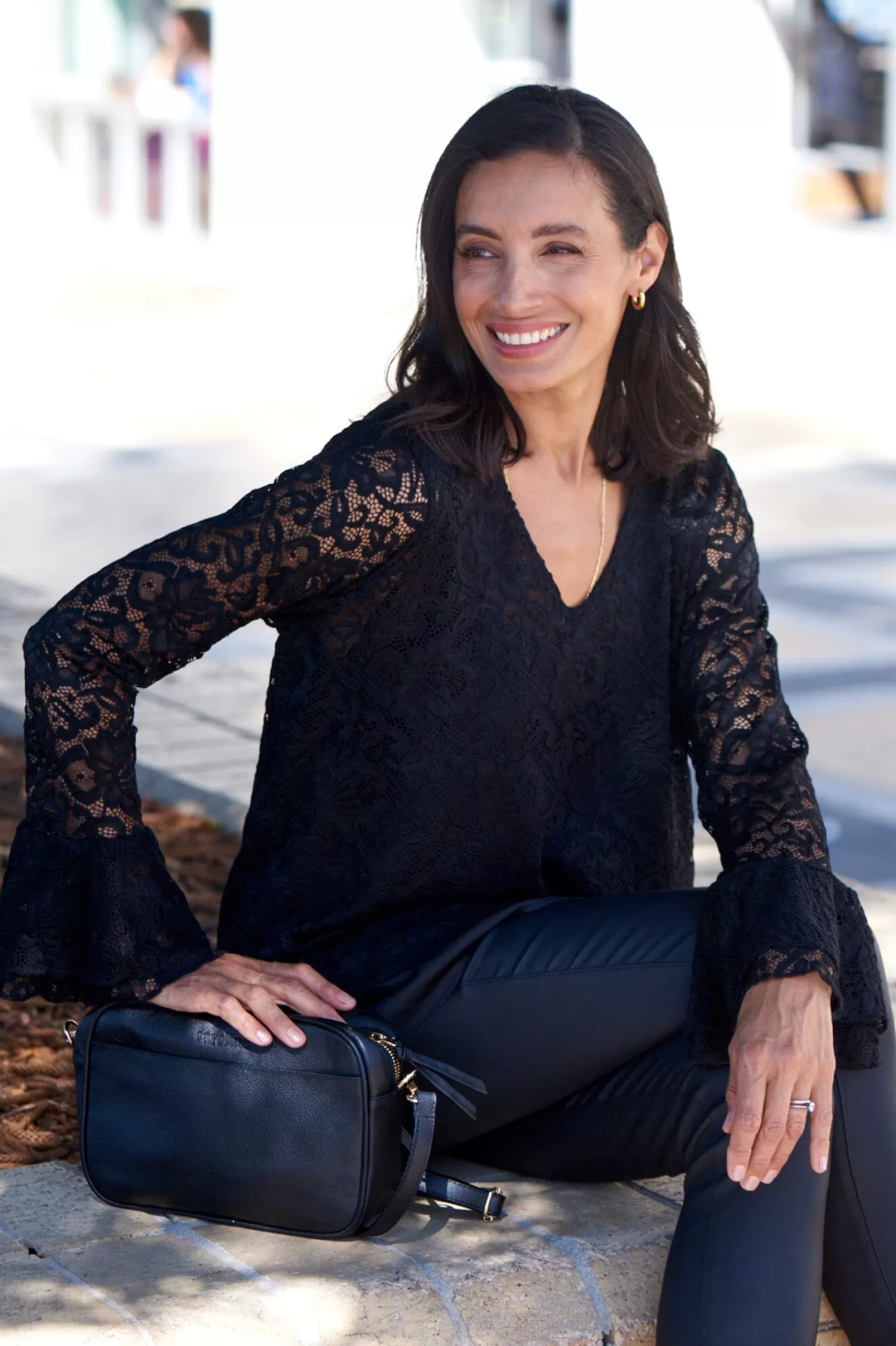 Carolina Long Sleeve*Lorna Long Sleeve Lace Top Black