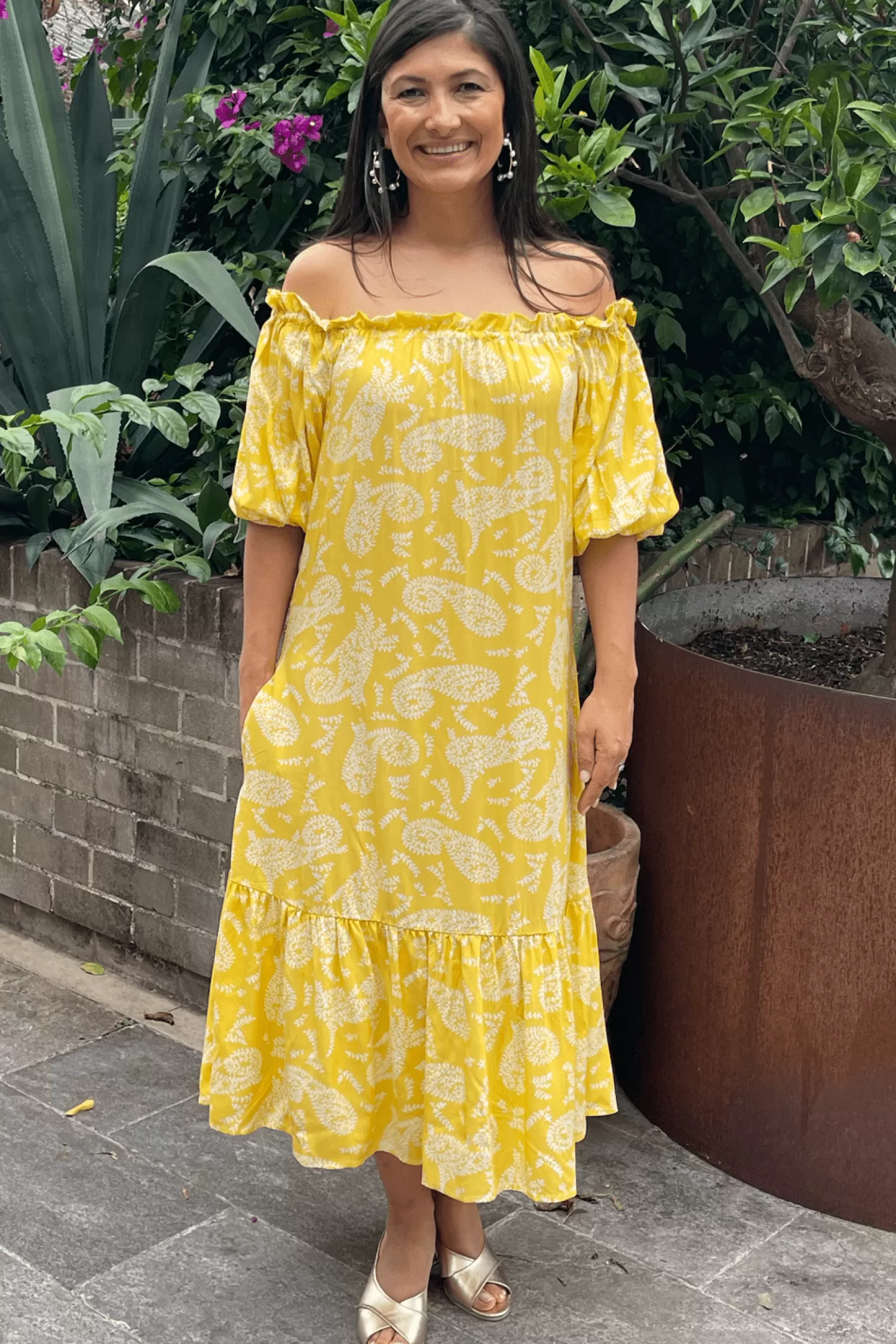 Carolina Short Sleeve*Paisley Dress in Lemon