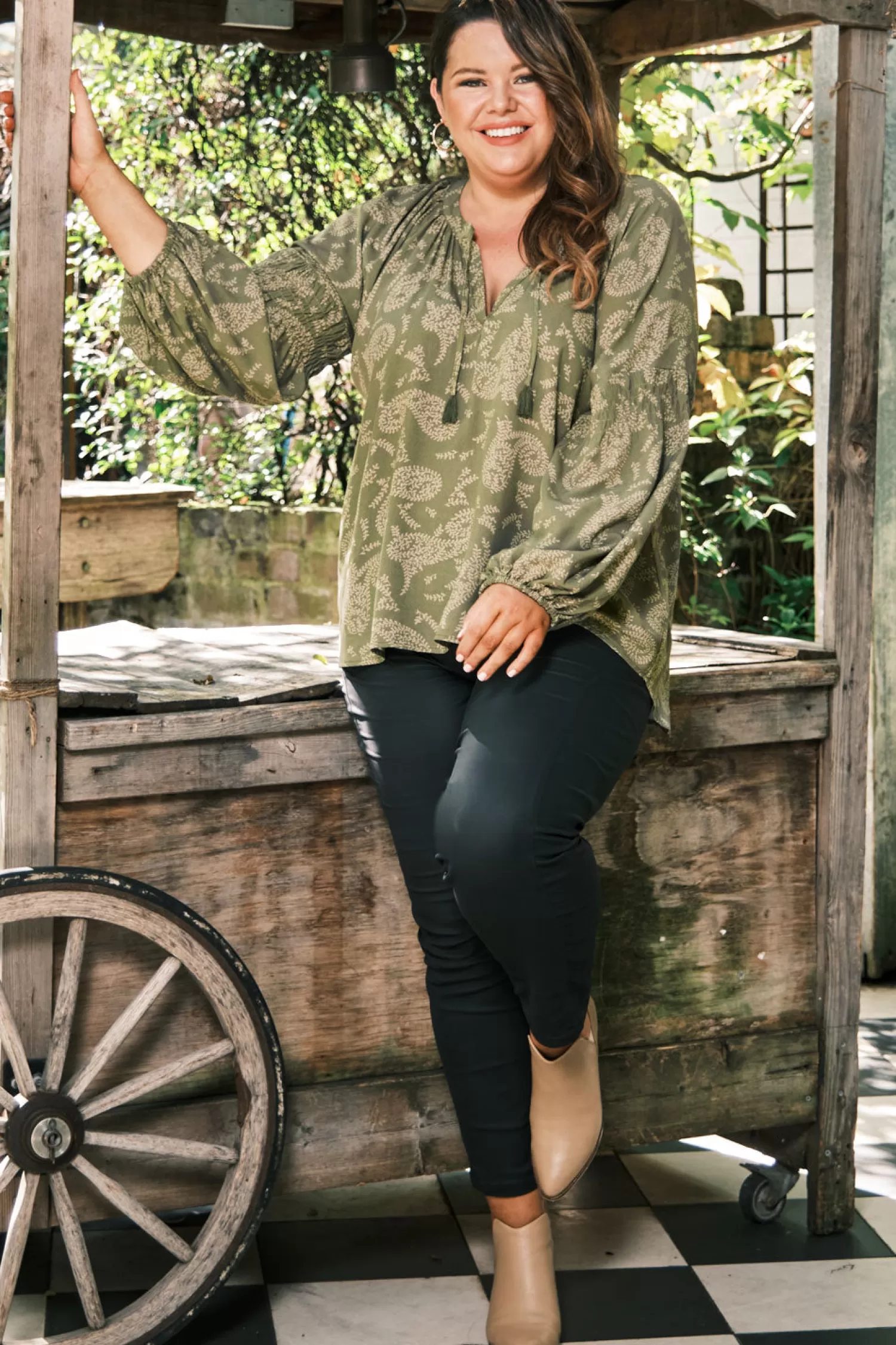 Carolina Long Sleeve*Paisley Long Sleeve Top Olive