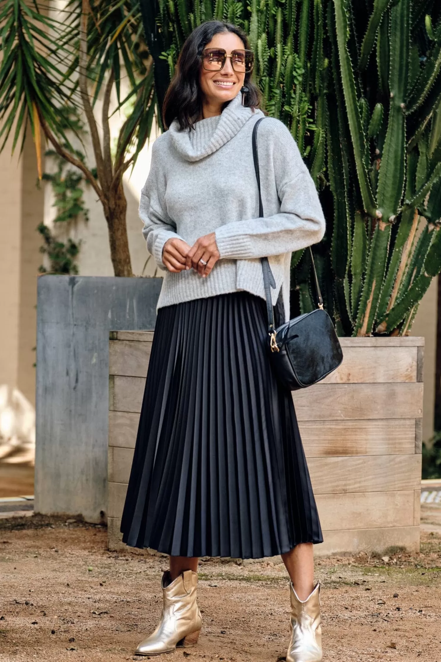 Carolina Skirts*Whitley Pleated Skirt Black